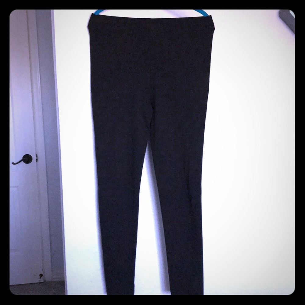 Black leggings